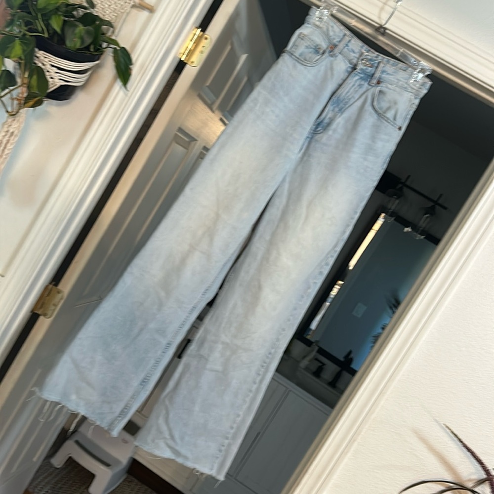 Zara Wide Leg Jeans